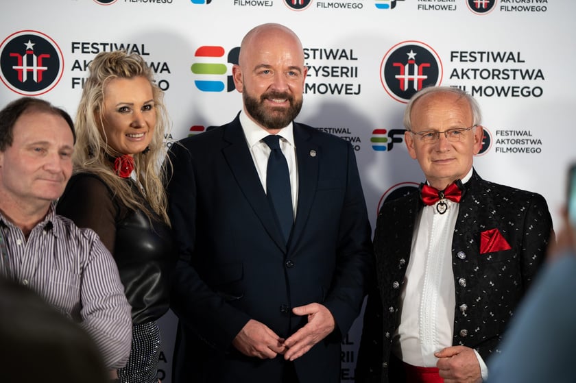 17. Festiwal Reżyserii Filmowej im. Sylwestra Chęcińskiego i 13. Festiwal Aktorstwa Filmowego im. Tadeusza Szymkowa trwały we Wrocławiu od 6 do 11 kwietnia.